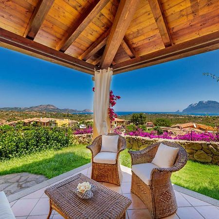 Villa Con Vista Porto San Paolo ปอร์โตซานเปาโล ภายนอก รูปภาพ